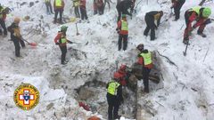 A picture released by Italy's CNSAS rescue agency shows teams working at the avalanche-hit Hotel Rigopiano