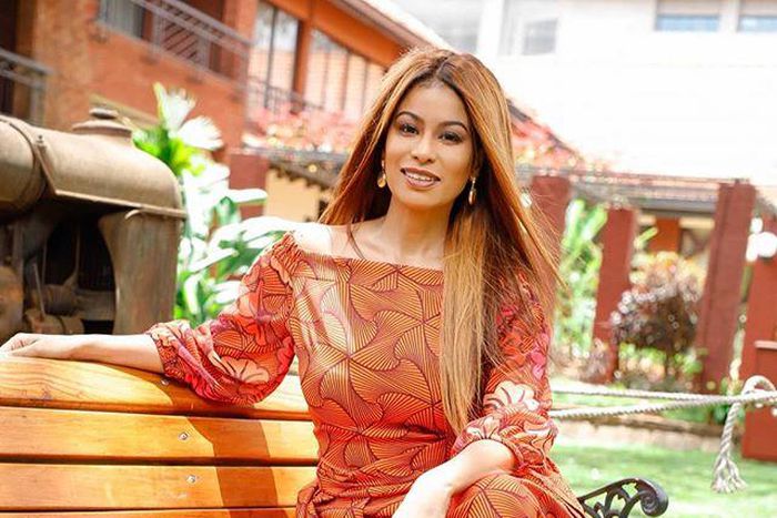 Julie Gichuru (@khalifa louie )