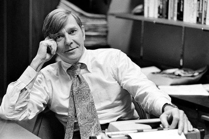 Russell Baker, Times columnist and celebrated humorist, dies at 93