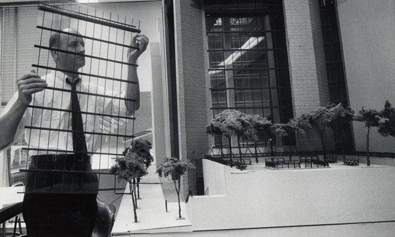Kevin roche, architect who melded bold with elegant, dies at 96