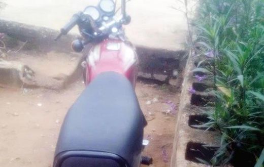 The recovered motorcycle (Illustration)