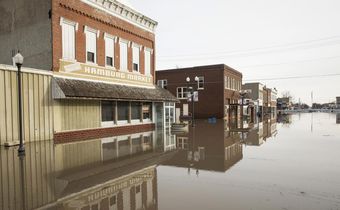 Heavy Rain, Catastrophic Floods and Complications of Climate Change