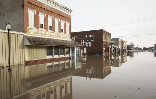 Heavy Rain, Catastrophic Floods and Complications of Climate Change