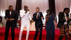 President Uhuru Kenyatta  with Sauti Sol and Obama