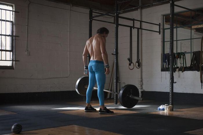 Why Men Should Embrace the Leggings-Only Look