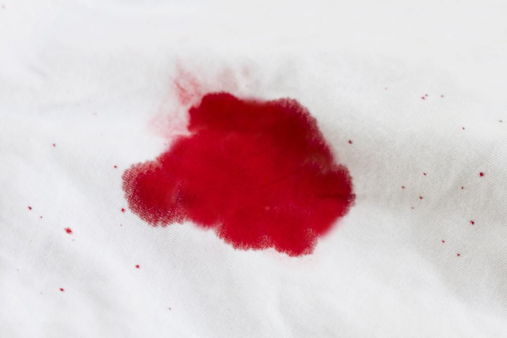 Bloody sheet(Pinterest)