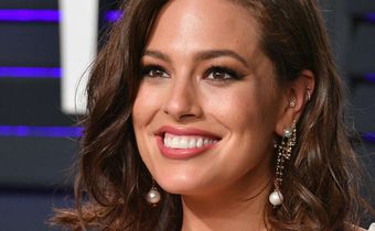 Ashley Graham No-Makeup Pimple Instagram