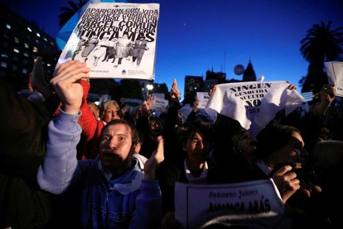 Demonstrators march to Plaza de Mayo square in Buenos Aires on May 10, 2017