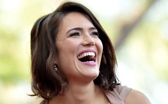 Mandy Moore Just Got Her Brows Microbladed