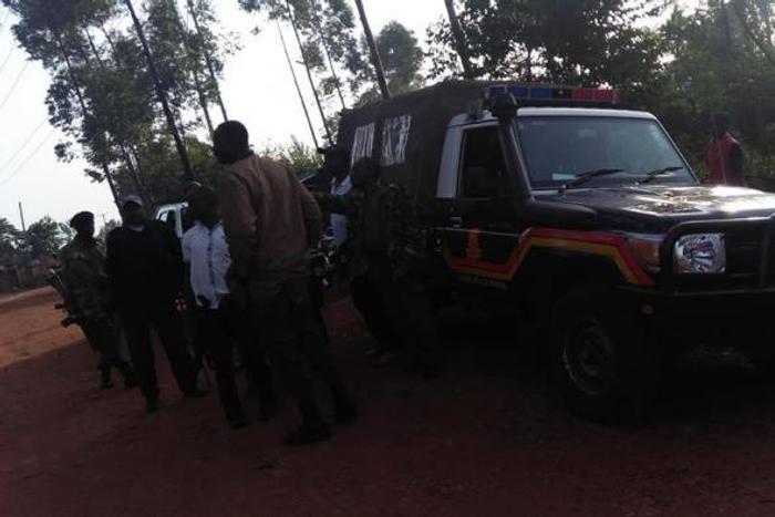 5 killed by dreaded gang in night of terror