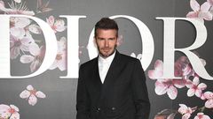Here’s How Guys Should Wear a Suit With Sneakers