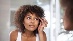 They appear in large, cystic groupings on the face and neck.