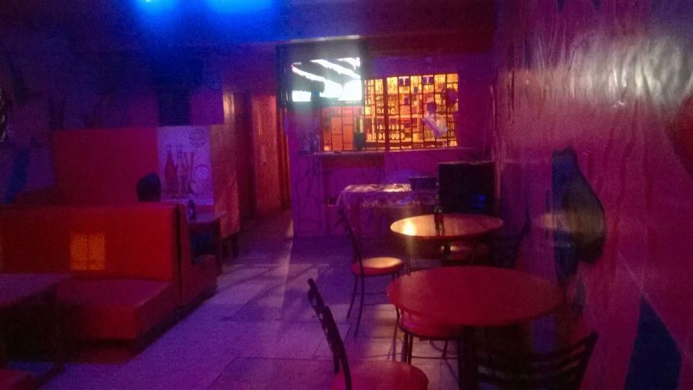 The inside of a pub in Nairobi. Proposal to cap number of bars in the city at 3,000 (Twitter)