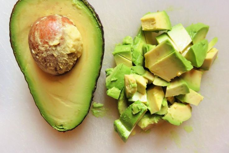 Avocado hacks(thetoastedpinenut)