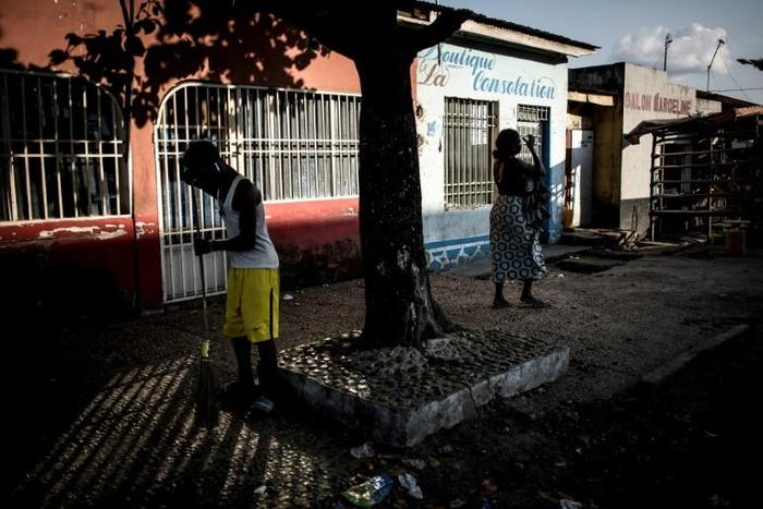 Outwardly, life is going on as normal in Kinshasa, but patience is wearing thin with no sign of electoral results more than a week after polling