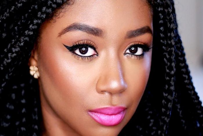 Winged eyeliner is ever chic and gorgeous