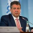German Vice Chancellor and Foreign Minister Sigmar Gabriel will fly to Turkey for talks over the thorny issue of access to the Incirlik military air base near Syria