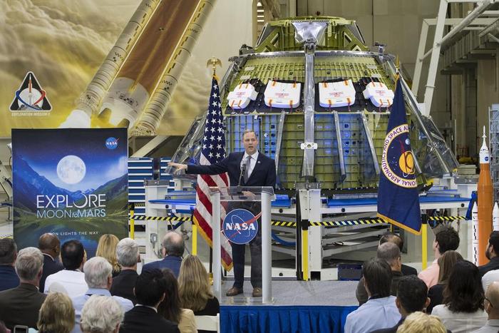 Rocket Grounded, NASA Might Just Leave It Behind