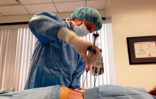 Risky stem-cell treatments come under FDA scrutiny -- Again