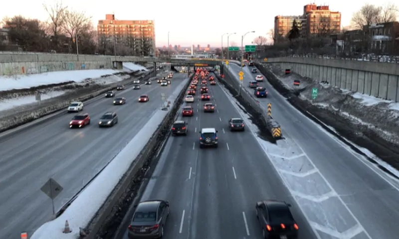 Trying to turn an expressway green [cbc]