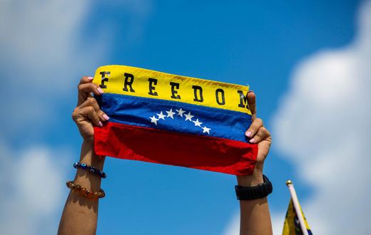'Dangerous Territory' for Democrats as Republicans Seize Venezuela Moment in Miami