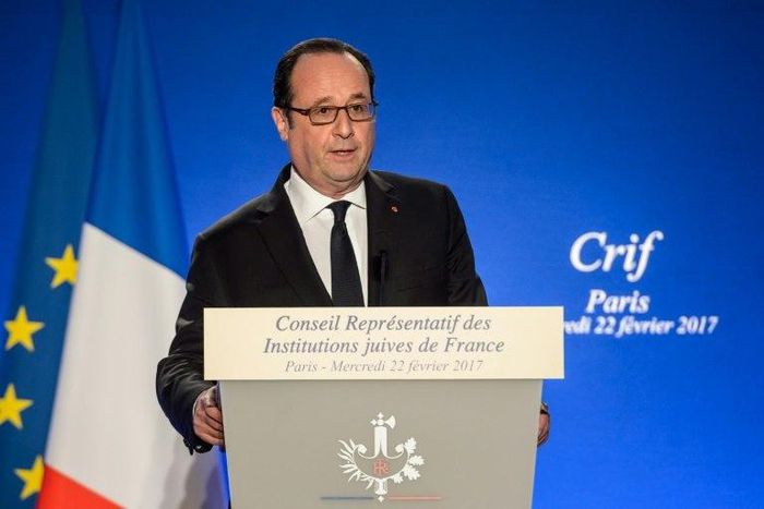 French President Francois Hollande said a two-state solution to the Middle East conflict was the only way for Israel to remain a "pluralist and democratic society"