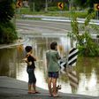 Floods in parts of eastern Australia after a cyclone have deemed hundreds of homes uninhabitable