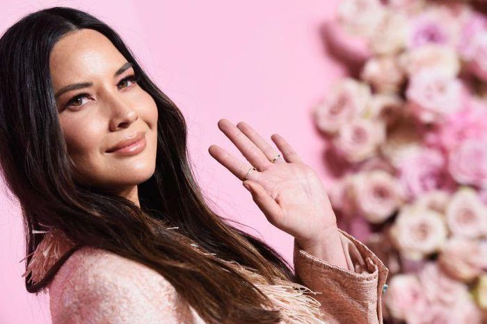 Olivia Munn Calls Out Fug Girls for Bullying