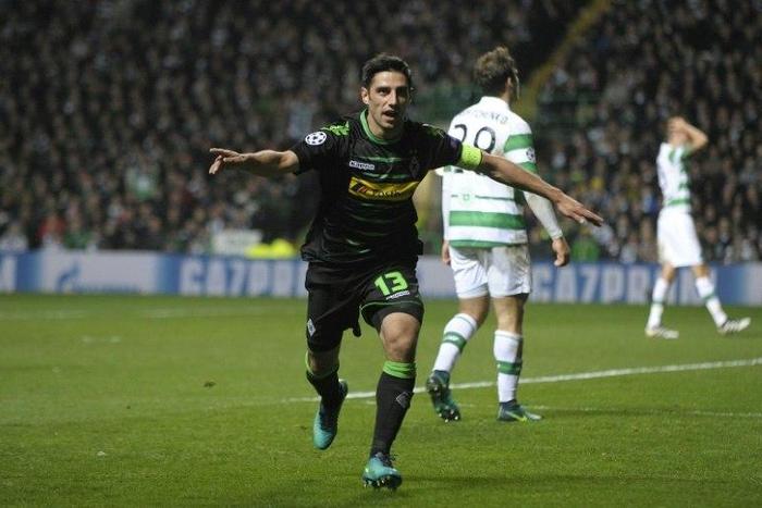 Monchengladbach's midfielder Lars Stindl celebrates scoring his team's first goal during the UEFA Champions League Group C football match between Celtic and Borussia Monchengladbach at Celtic Park stadium in Glasgow, Scotland on October 19, 2016