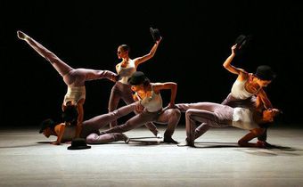 Review: Ballet Hispánico's expanded, expanding map