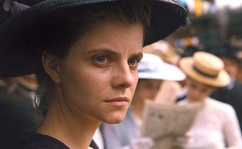 'Sunset' review: Discovering a dark past and a cataclysmic future