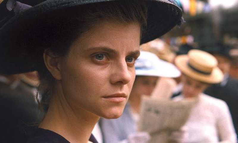 'Sunset' review: Discovering a dark past and a cataclysmic future