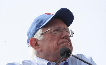 Bernie Sanders Says 'No' to Incrementalism, Highlighting Divide Among Democrats