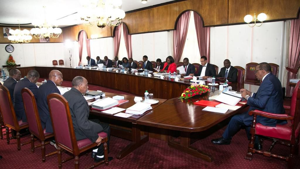 File image of President Uhuru Kenyatta chairing a past Cabinet Meeting