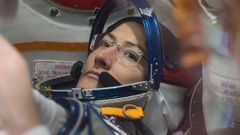 NASA cancels first all-female spacewalk over spacesuit sizes