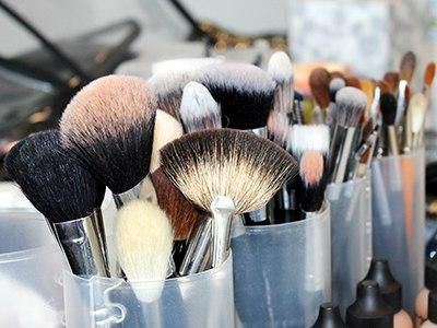 Makeup brushes and their individual uses