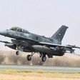 A Saudi-led Arab coalition air strike tried to target rebels on the southern outskirts of the Red Sea port of Khoukha
