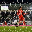 Paris' Uruguayan forward Edinson Cavani celebrates after scoring a goal during the French League Cup football match between Bordeaux and Paris Saint-Germain on January 24, 2017 at the Matmut Atlantique stadium in Bordeaux, southwestern France