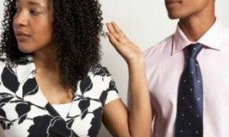 ___6776700___https:______static.pulse.com.gh___webservice___escenic___binary___6776700___2017___6___2___15___signs-shes-not-into-you