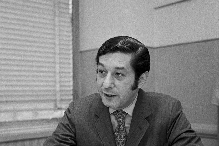 Luis M. Neco, 87, Dies; Barrier-Breaking Puerto Rican Police Official in NYC