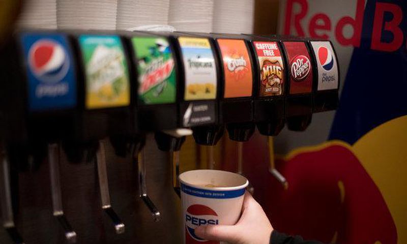 Two top medical groups call for soda taxes and advertising curbs on sugary drinks