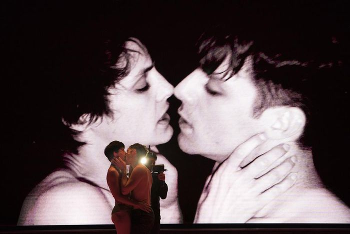 A Debate Over a Demolition Artist