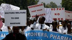 Doctors at the Nakuru Level Five Hospital demonstrate on September 26, 2016. Kenyans from Monday are set to suffer from lack of critical health care services after the strike notice issued by doctors takes effect.