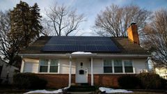 Filings say officer planned terror attacks at his desk