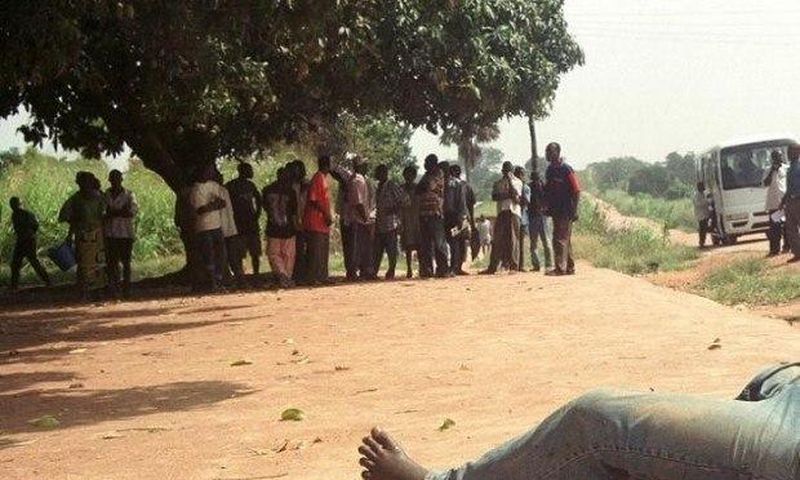 Suspect escapes lynching