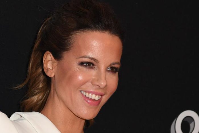 Kate Beckinsale Hospitalized From Ovarian Cyst