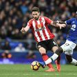 Everton's midfielder Idrissa Gueye (R) vies with Sunderland's striker Fabio Borini (L) during the English Premier League football match February 25, 2017