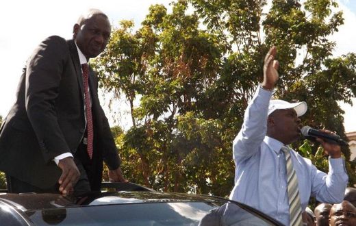 ___6691572___https:______static.pulse.com.gh___webservice___escenic___binary___6691572___2017___5___17___12___Deputy+President+William+Ruto+and+Kiambu+Governor+William+Kabogo+at+Ngoingwa+estate+in+Thika