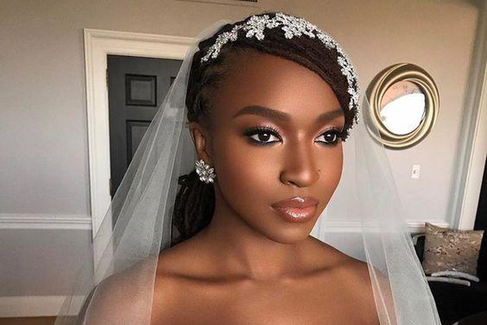 ___7720442___2017___12___13___9___Natural+Hair+Dreadlocks+Bride_1