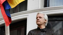 Wikileaks founder Julian Assange is seeking to have the US unveil charges he believes have been prepared against him